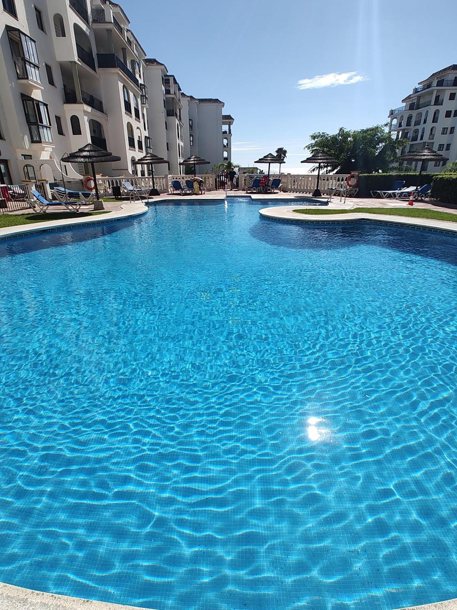 Duquesa 5210 Beach Side Paradise Castillo de Sabinillas Exterior photo